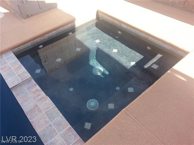 Building Photo - 2458 Color Canyon Way