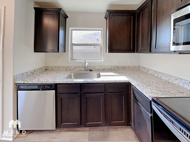 Foto del edificio - 116 Bandana Cir