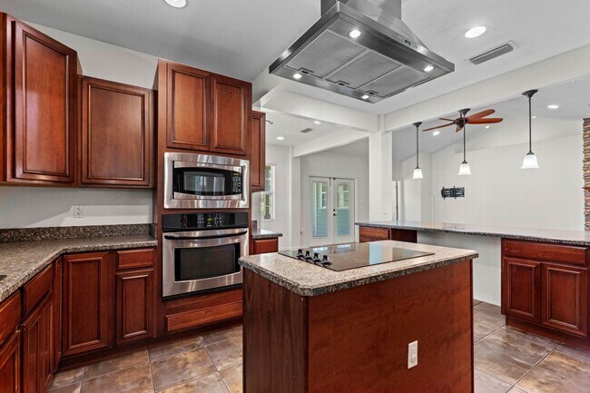 Building Photo - LEASE TERMS NEGOTIABLE Welcome to your own...