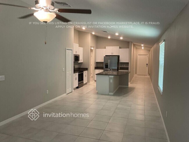 Building Photo - 2238 Jungle Dr