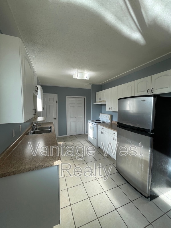 Photo du bâtiment - 2433 Sexsmith Rd