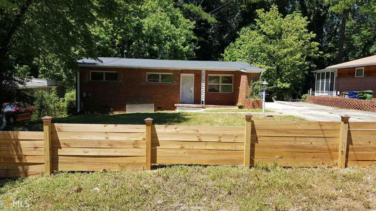 Foto principal - 254 Simon Terrace NW