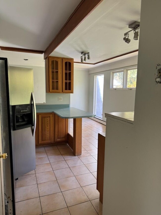 Foto del edificio - 102 Turkey Hill Rd - Utilities Included!