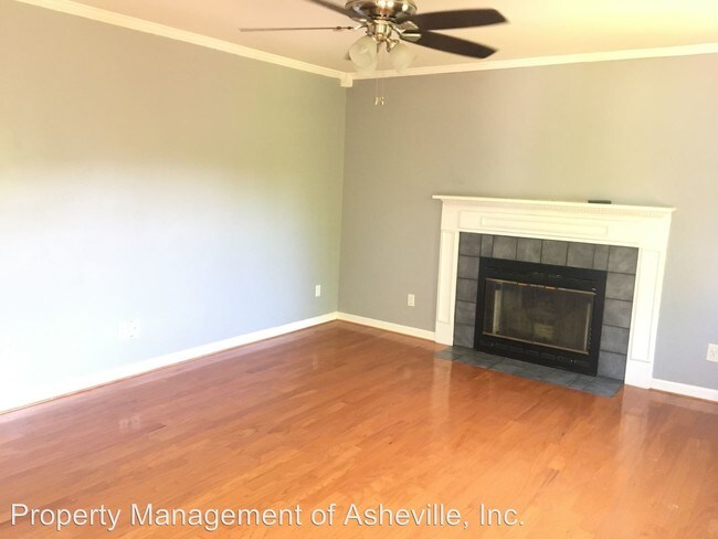 Foto del edificio - 3 br, 2.5 bath House - 9 Williamsburg Place