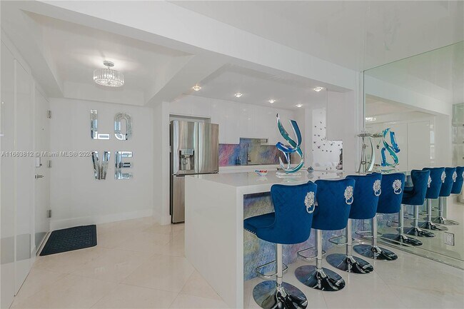 Foto del edificio - 2301 S Ocean Dr