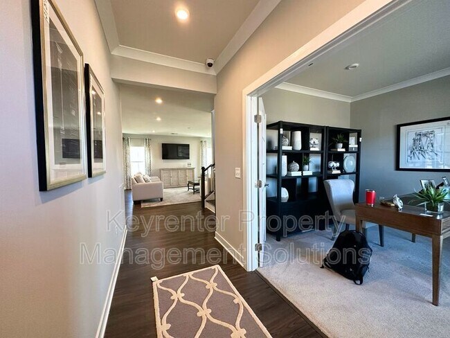 Foto del edificio - 2745 Dorval Rd