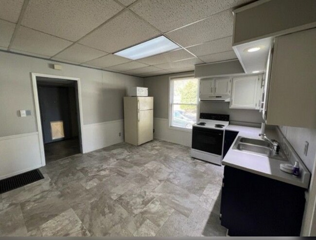 Foto del edificio - 3 br, 1 bath House - 2130 N. 12th St