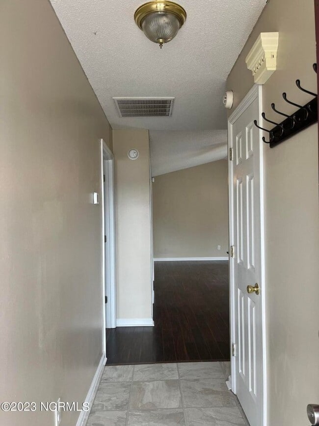 Building Photo - Welcome to Charlton Road!