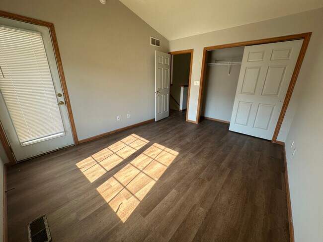 Foto del edificio - 440 4th Ave