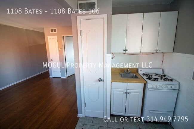 Building Photo - 1108 Bates St