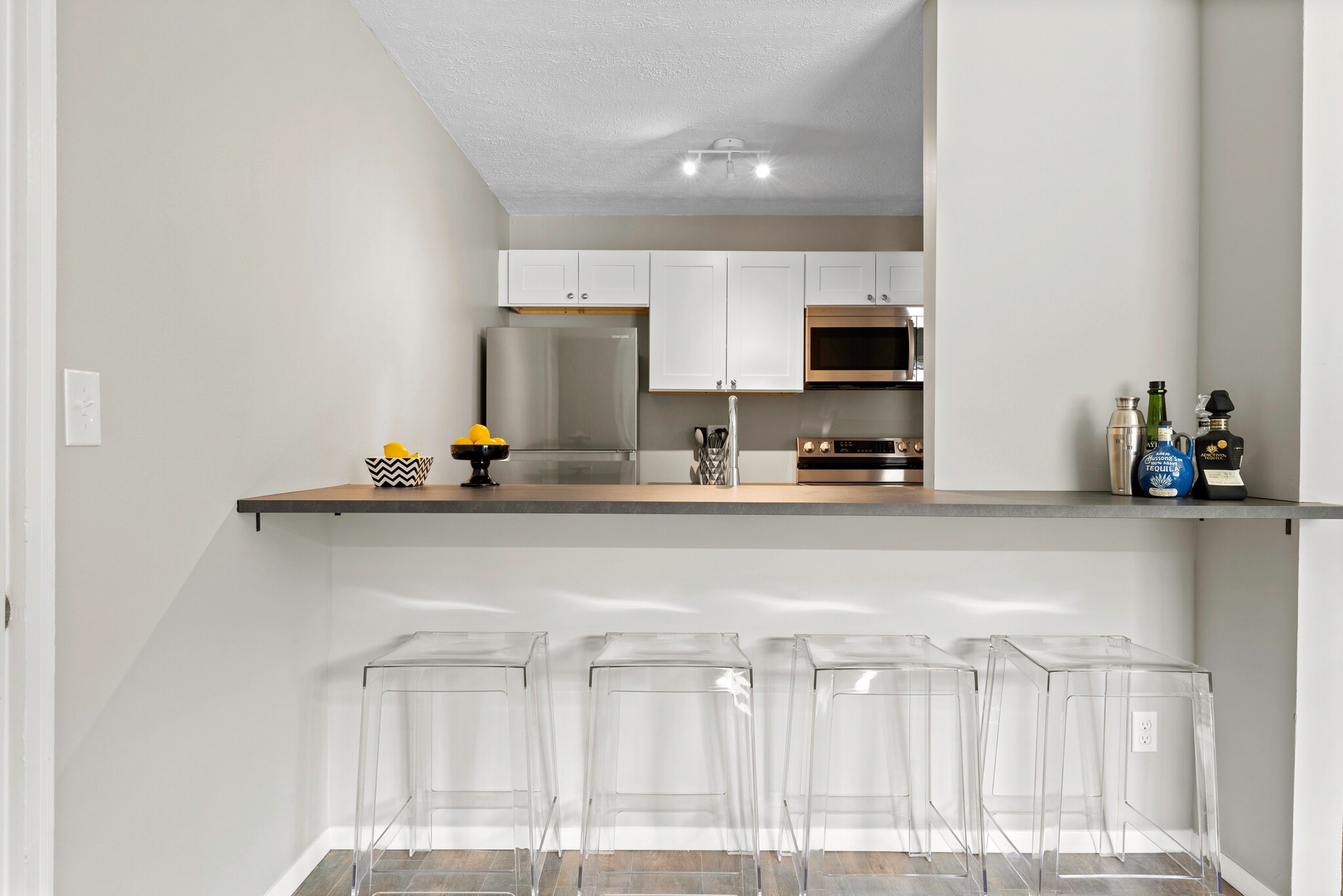 The Standard on Clifton – photo 2