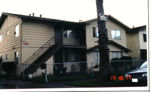 Foto del edificio - 3097 Pearl Ave