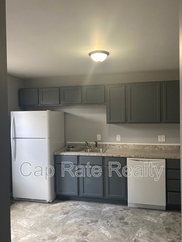 438 S Napoleon Ave, Columbus, OH 43213 House Rental in Columbus, OH