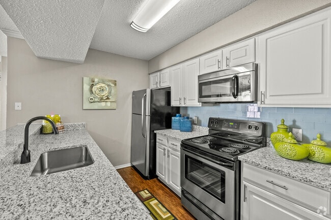 Interior Photo - Westmount at River Park Apartments