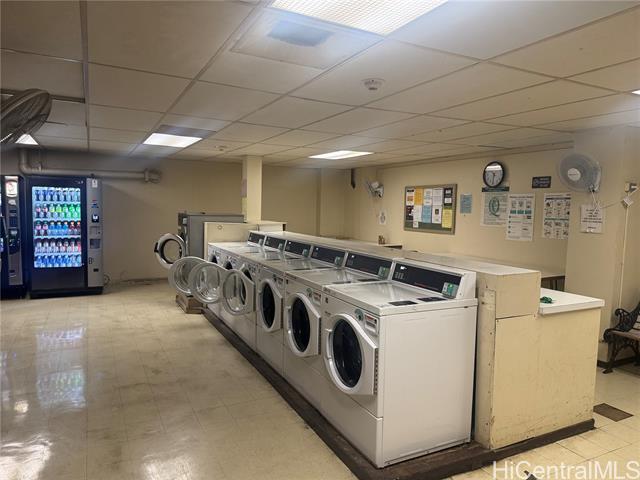 Foto del edificio - 1519 Nuuanu Ave