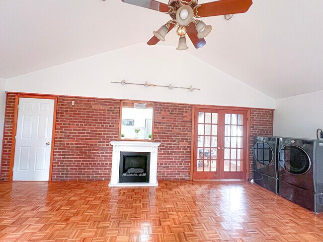 Lavandería - 7515 Havelock St