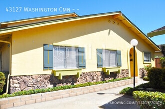 Building Photo - 43127 Washington Common