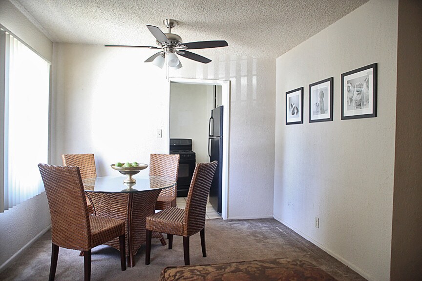Dining Area - 4070 Hillcrest Dr