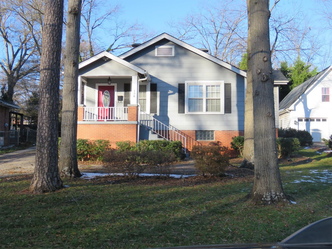 Foto principal - 136 Buist Ave