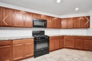 Foto del edificio - 6715 Hillsdale Creek Dr