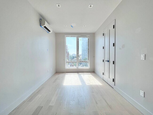 Foto del edificio - 193 Greenpoint Ave