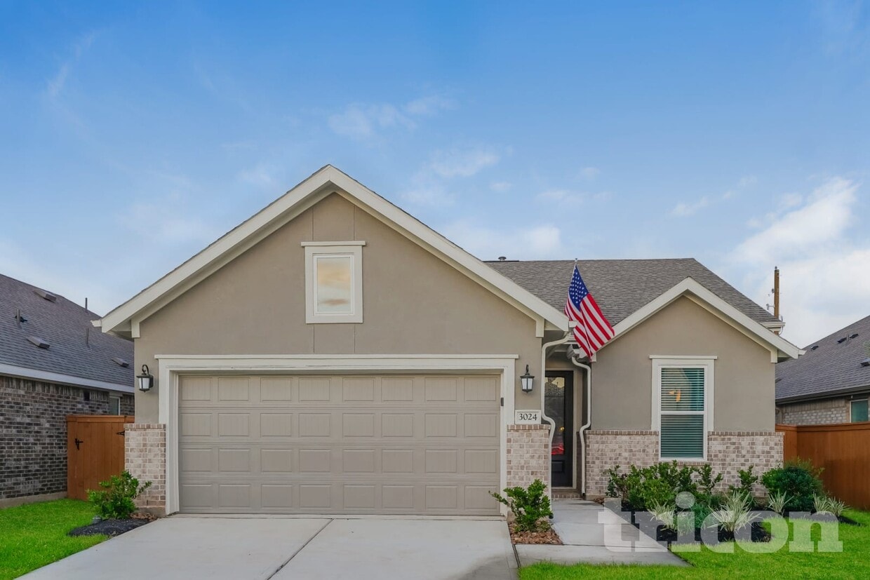 Primary Photo - 3024 Pintail Green Dr