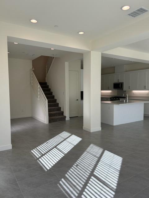 Building Photo - 1610 Candela Ct