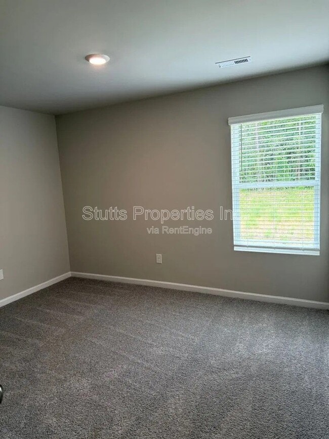 Building Photo - 319 Skykomish Rd