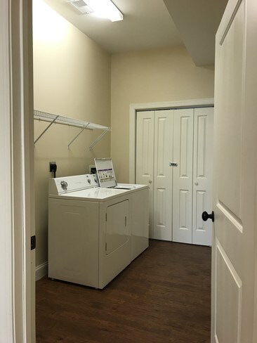 200 Wedgewood Dr Unit 401 Morgantown Wv 26505 Apartment For Rent Building Photo 200 Wedgewood Dr