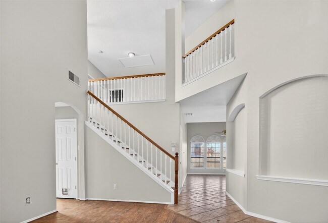 Foto del edificio - 770 Whitman Dr