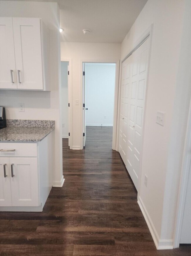 Foto del edificio - New Beginnings Start At AMRR: New Build Home in Carthage, MO!