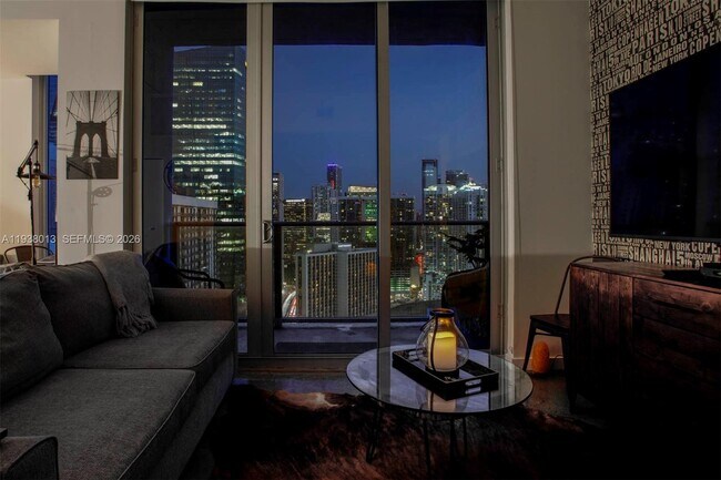 Foto del edificio - 151 SE 1st St