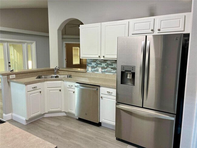 Foto del edificio - 951 Vindale Rd