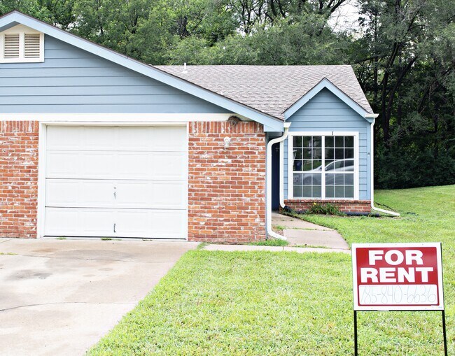 Foto del edificio - 1412 E 21st Terrace