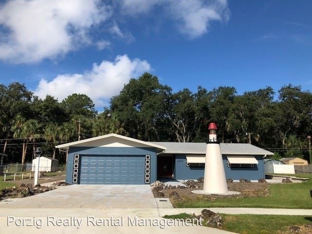Primary Photo - 4 br, 2 bath House - 450 Riverview Ave.