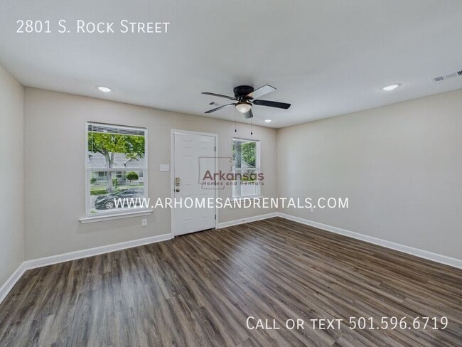 Building Photo - 2801 S Rock St