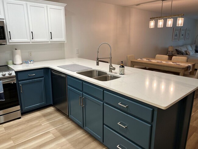 Foto del edificio - 1620 Goley Hewett Rd