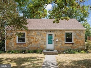 Building Photo - 1508 S Loudoun St