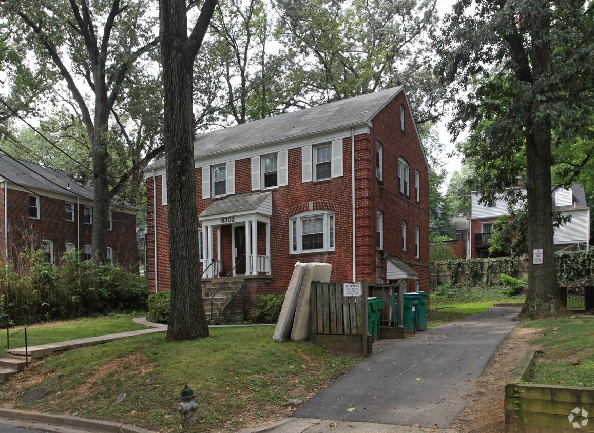 Building Photo - 8302 Garland Ave