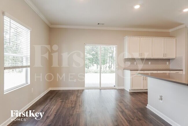 Foto del edificio - 2060 Park Springs Ln