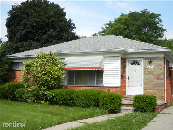 Primary Photo - 24919 S Sylbert Dr