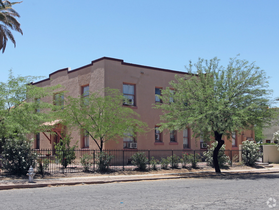 Primary Photo - Mariposa Apartments