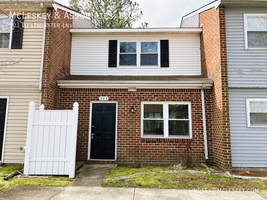 Foto principal - Washington Square Townhouses