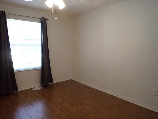 Building Photo - 2412 Merida Cir