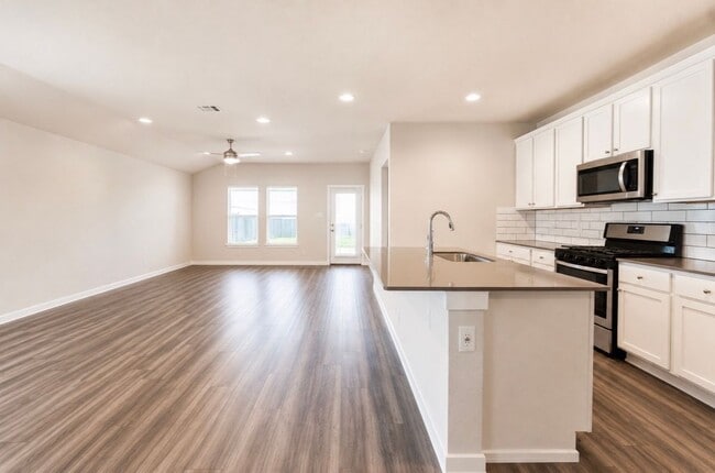 Foto del edificio - 7323 Teton Creek Trace