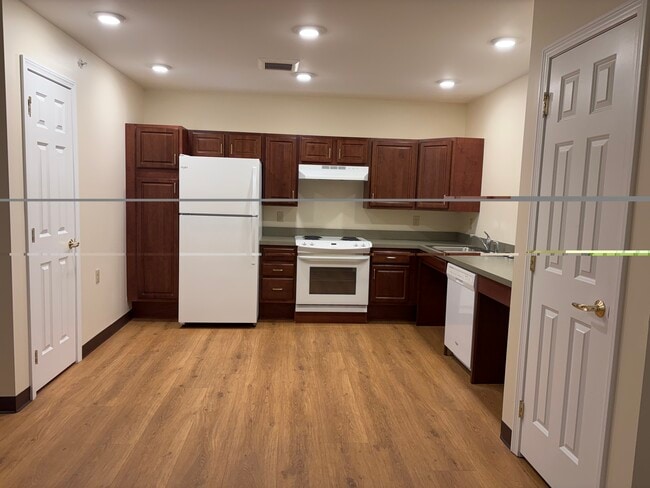 Building Photo - Chandler Place Apartments - 62+ Community