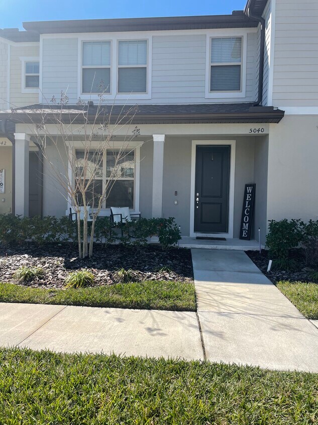 5040 Caspian St, Magnolia Square, FL 34771 Townhome Rentals in Magnolia Square FL