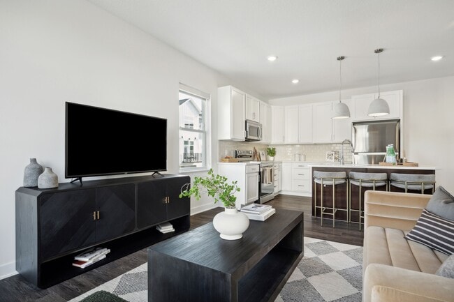 Building Photo - The Espen Residences