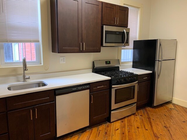 Foto del edificio - 4021 Pine St