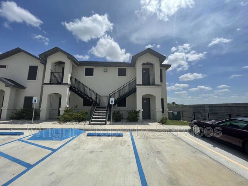 7209 Rocio Dr Unit 510, Laredo, TX 78041 Condo for Rent in Laredo, TX